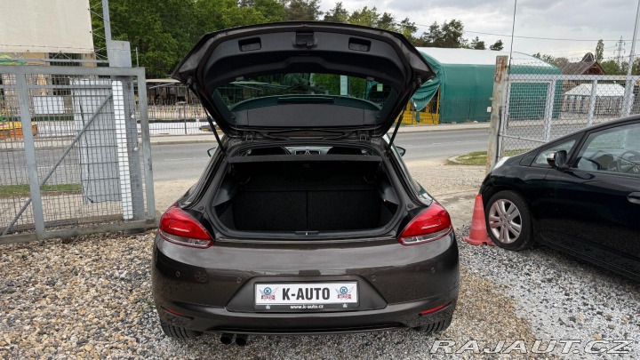 Volkswagen Scirocco 1.4TSi 90kW *Alu*PDC*Navi 2010