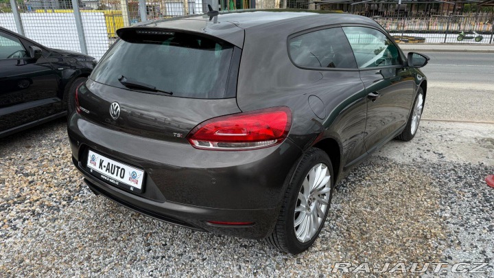 Volkswagen Scirocco 1.4TSi 90kW *Alu*PDC*Navi 2010