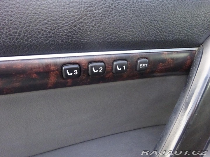 Toyota Land Cruiser V8 210kW ČR DPH 2008