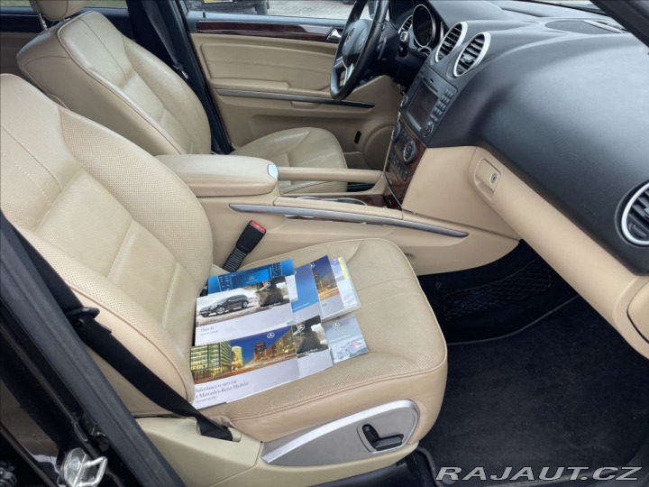 Mercedes-Benz M 3,0 ML320CDi 165kw CZauto 2009