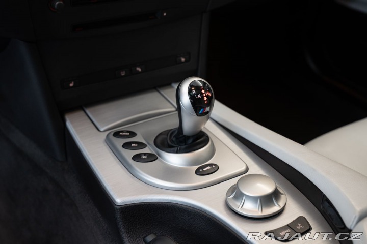 BMW M5 V10/SMG/CarPlay/Kamera 2005