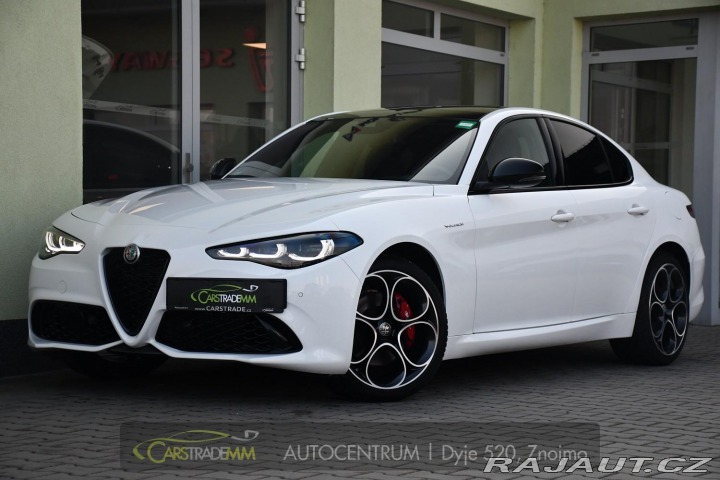 Alfa Romeo Giulia 2,0T 16V 206kW AT8-Q4 ZAD 2024
