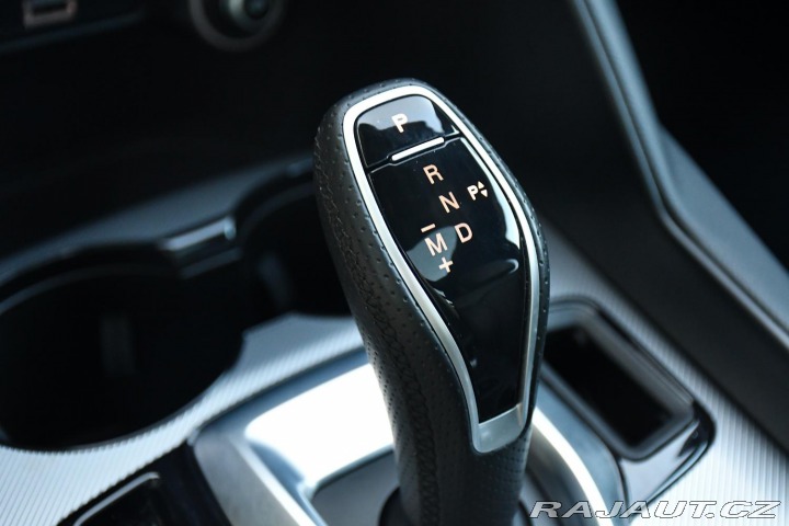 Alfa Romeo Giulia 2,0T 16V 206kW AT8-Q4 ZAD 2024