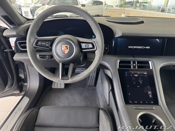 Porsche Taycan 4S Performance*REZERVACE! 2020