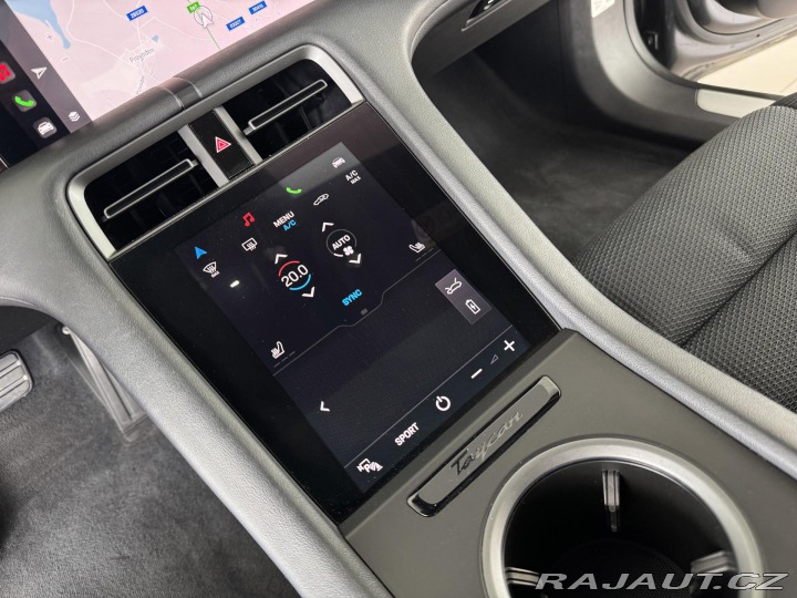 Porsche Taycan 4S Performance*REZERVACE! 2020
