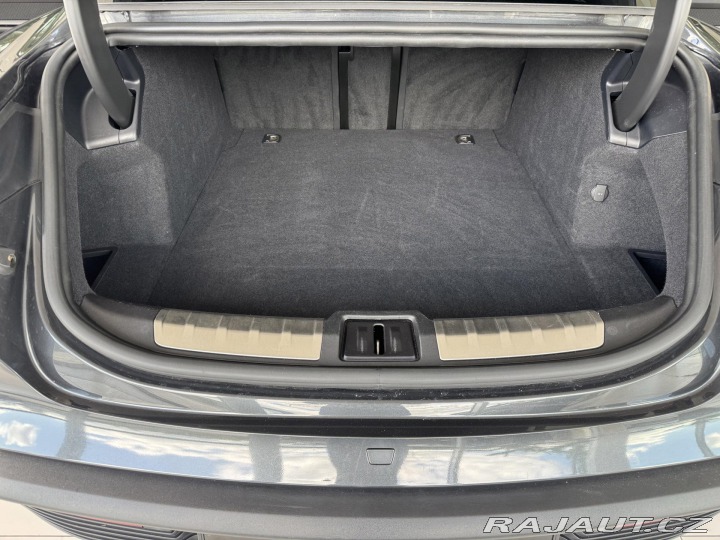 Porsche Taycan 4S Performance*REZERVACE! 2020