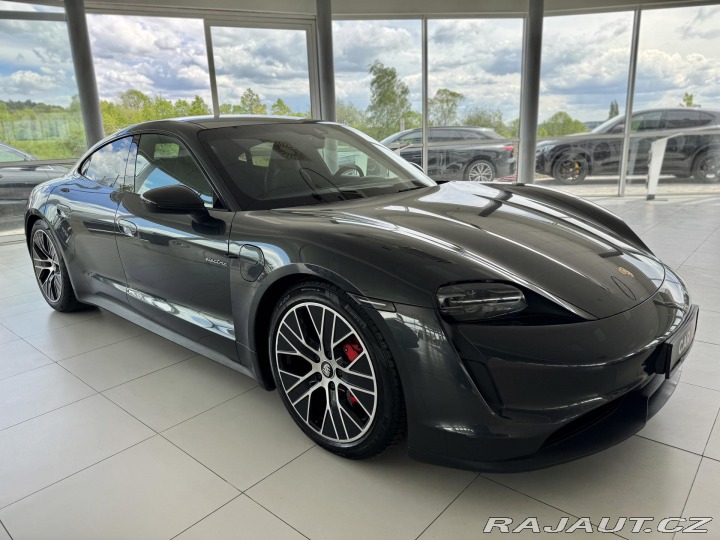 Porsche Taycan 4S Performance*REZERVACE! 2020