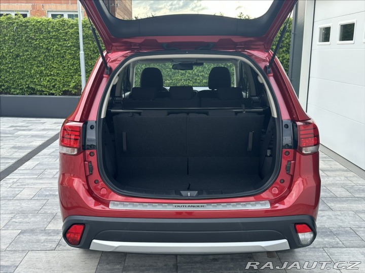 Mitsubishi Outlander 2,2 DI-D 150PS  Intense+ 2018