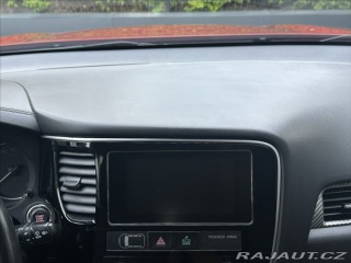 Mitsubishi Outlander 2,2 DI-D 150PS Intense+ 2018