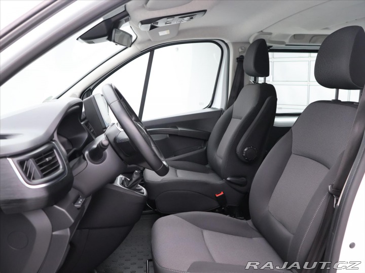 Renault Trafic 2,0 dCi 150k CZ L2 5-Míst 2022