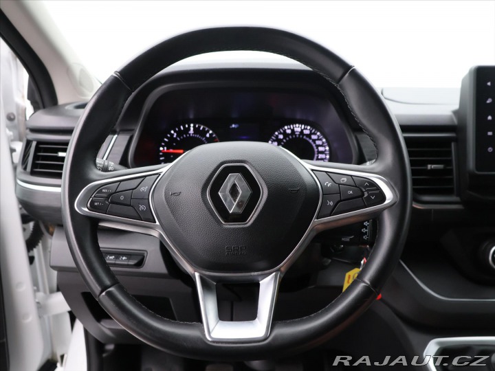 Renault Trafic 2,0 dCi 150k CZ L2 5-Míst 2022