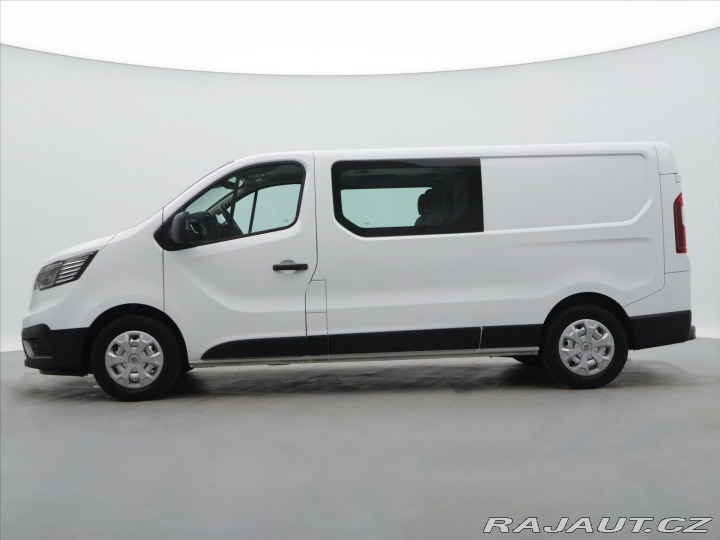 Renault Trafic 2,0 dCi 150k CZ L2 5-Míst 2022