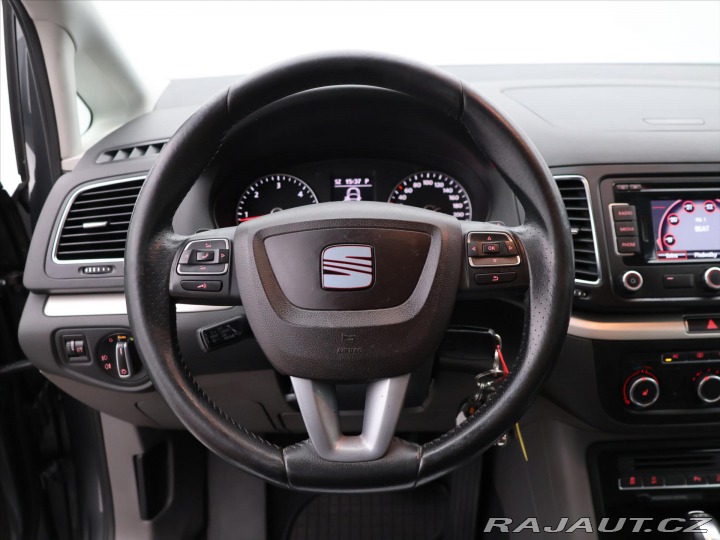 Seat Alhambra 2,0 TDI 125kW DSG Style D 2011