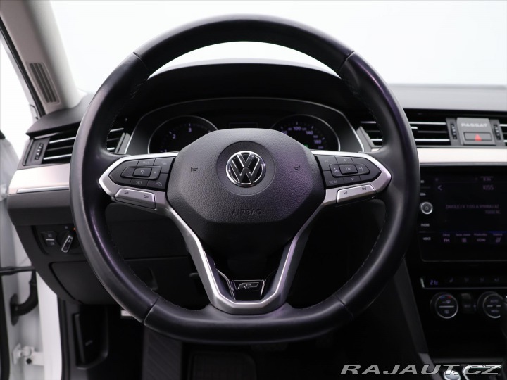 Volkswagen Passat 2,0 TDI 140kW CZ R-line D 2020