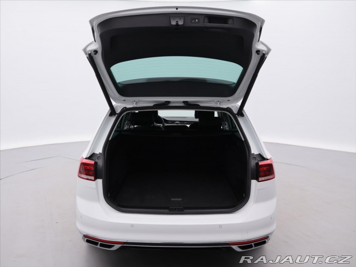 Volkswagen Passat 2,0 TDI 140kW CZ R-line D 2020