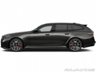 BMW M5 Touring 2026
