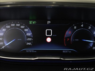 Peugeot 5008 1,2 PT 96kW AT Pano.Paměť 2018