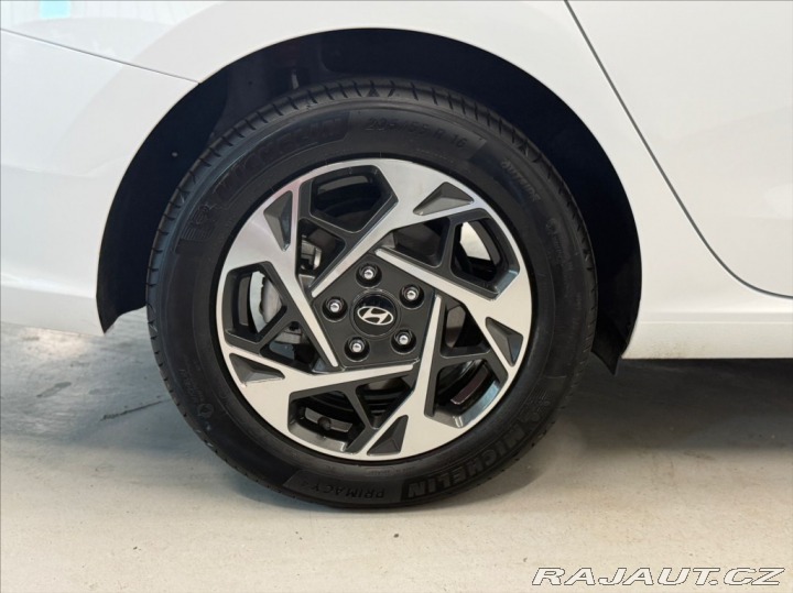Hyundai i30 1,5 TGDI SMART CLIMA 3390 2025
