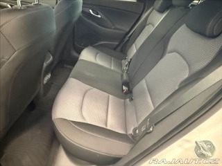 Hyundai i30 1,5 TGDI SMART CLIMA 3390 2025
