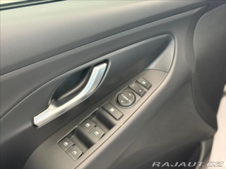 Hyundai i30 1,5 TGDI SMART CLIMA 3390 2025