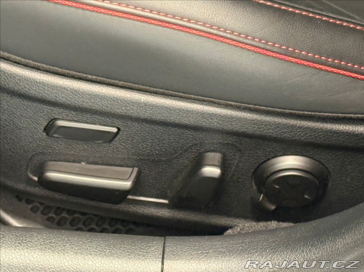 Kia Stinger 3,3 GT V6 269KW 2022