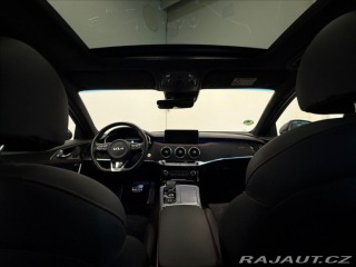Kia Stinger 3,3 GT V6 269KW 2022