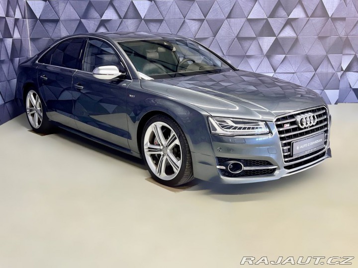 Audi S8 QUATTRO EXCLUSIVE, DVD, B 2016
