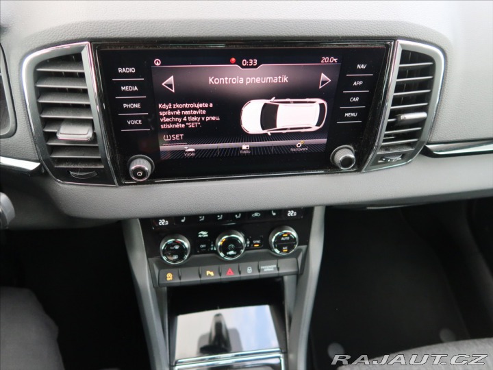 Škoda Karoq 1,0 TSI Style Extra 2020