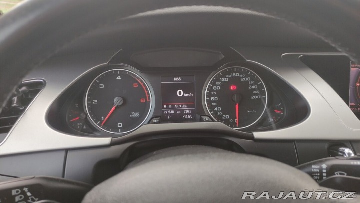 Audi A4 Avant 2,0   B8 2011
