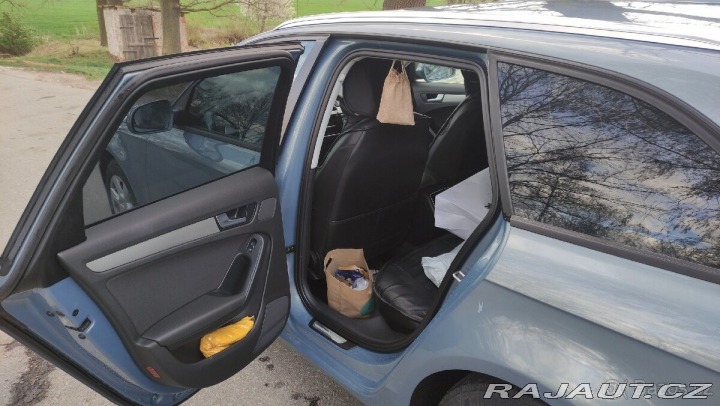 Audi A4 Avant 2,0   B8 2011