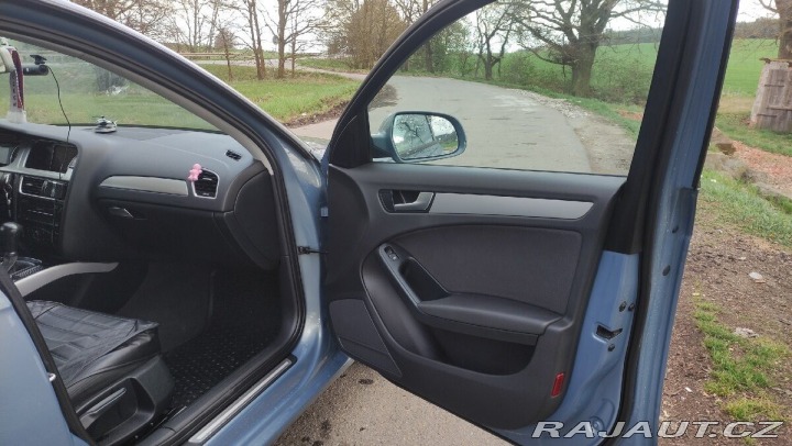Audi A4 Avant 2,0   B8 2011