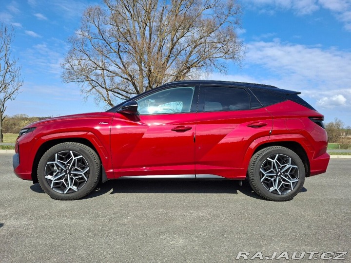 Hyundai Tucson 1,6   GDi 4x4 7DCT, ZÁRUK 2022