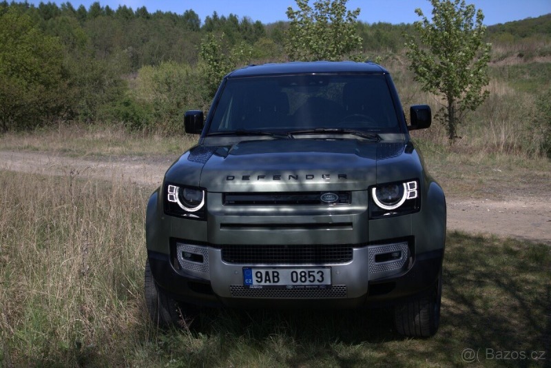 Land Rover Defender 3,0   110
