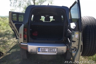 Land Rover Defender 3,0   110 1800