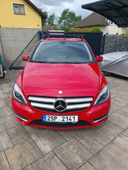 Mercedes-Benz Ostatní modely 1,6   W246 90kW benzín ma