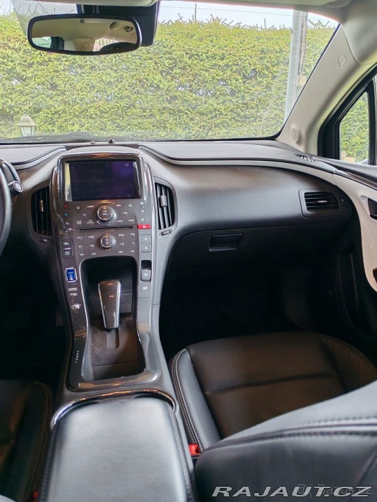 Opel Ostatní modely Ampera 1,4 Plug-Hybrid 2013