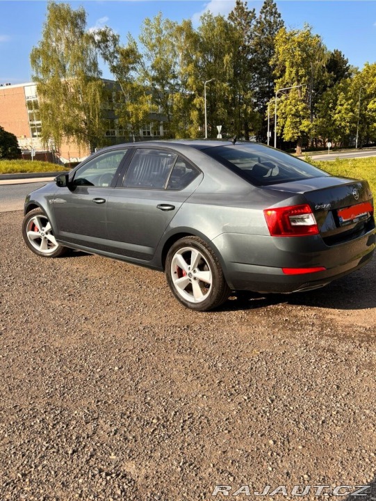 Škoda Octavia 1,6 Super stav 2015