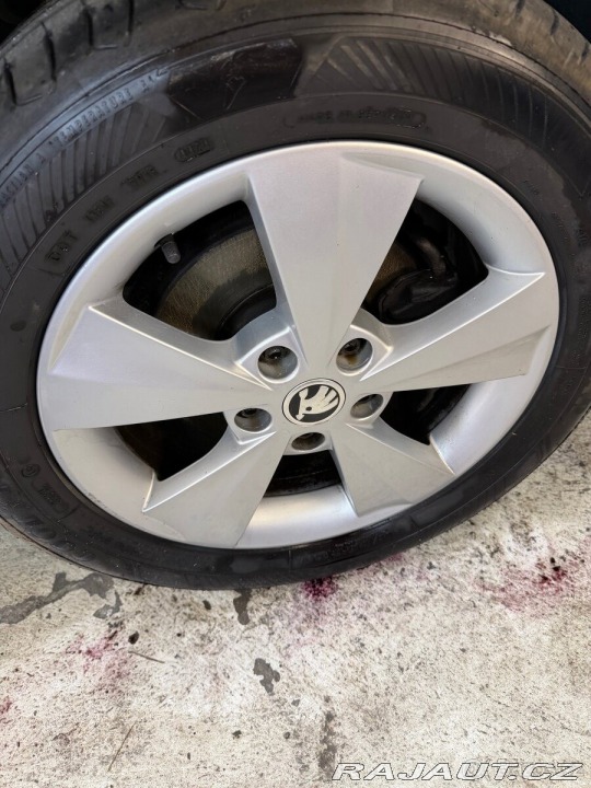 Škoda Octavia 1,6 TDI Combi 1800