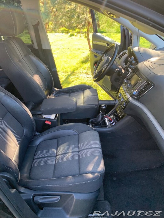 Volkswagen Sharan 2,0   4x4 2013