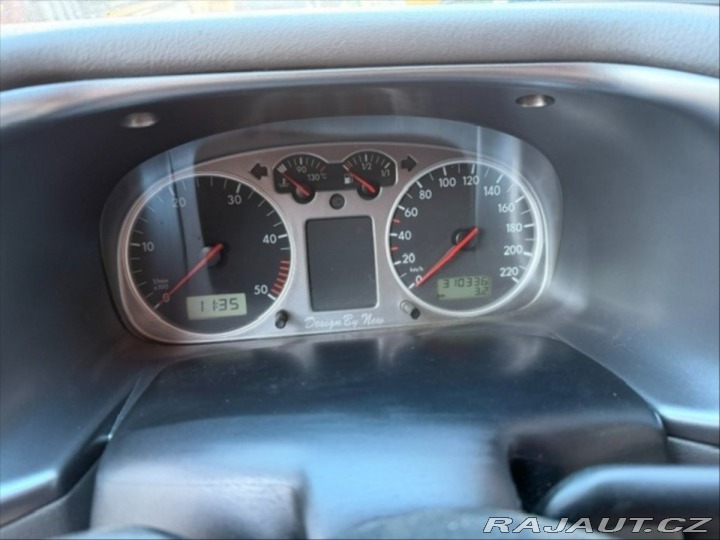 Volkswagen Transporter 2,5   T4 1800