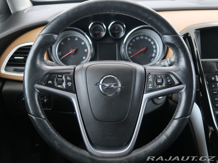 Opel Astra Cosmo,1.6CDTI,100KW,AC,NA 2015