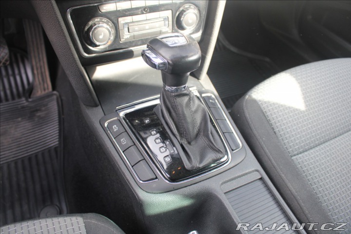 Škoda Superb 2,0 TDi 125kW DSG Combi 1800