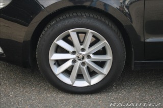 Škoda Superb 2,0 TDi 125kW DSG Combi 1800