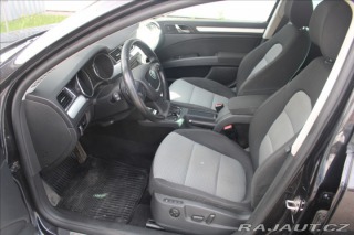 Škoda Superb 2,0 TDi 125kW DSG Combi 1800