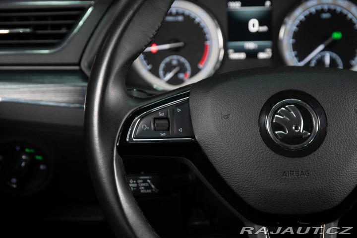 Škoda Superb Combi  2.0 TDI SCR Style 2020