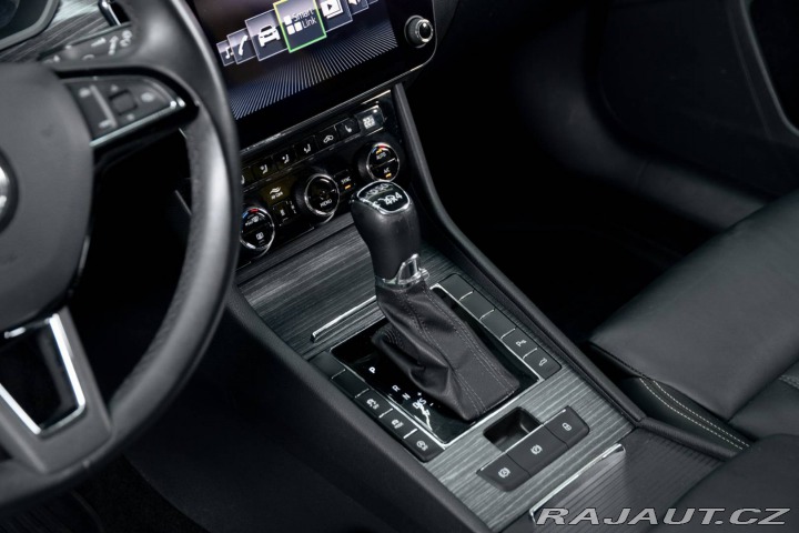 Škoda Superb Combi  2.0 TDI SCR Style 2020