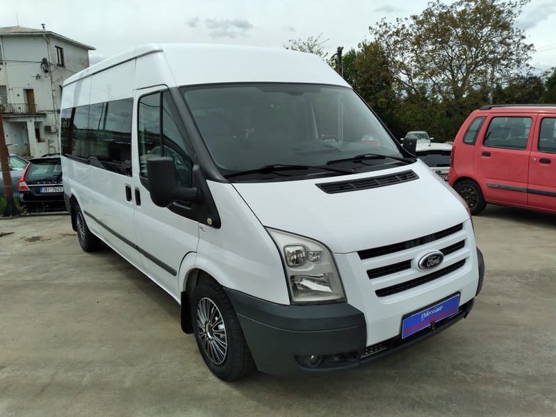 Ford Transit Tourneo 2.2 TDCi 9 míst