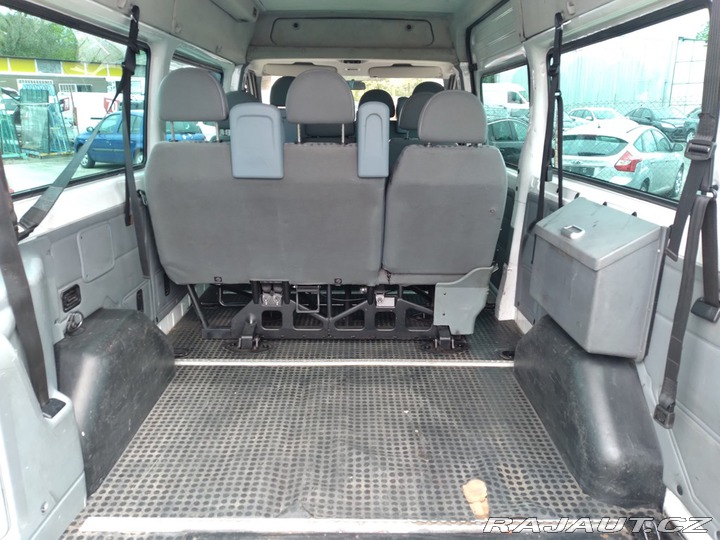 Ford Transit 2.2 TDCi 9 míst KLIMA 2010