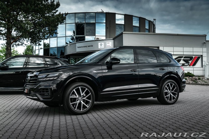 Volkswagen Touareg 210kW R-Line 4M IQ.Light 2019