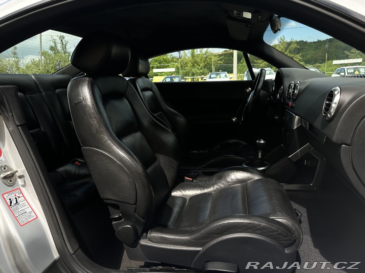 Audi TT 1.8T 132kW/EkoZaplaceno/V 2000